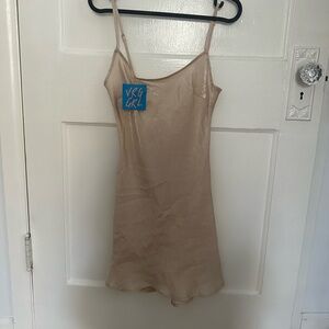Brand new with tags VRG GRL slip mini dress cream UK6;US2